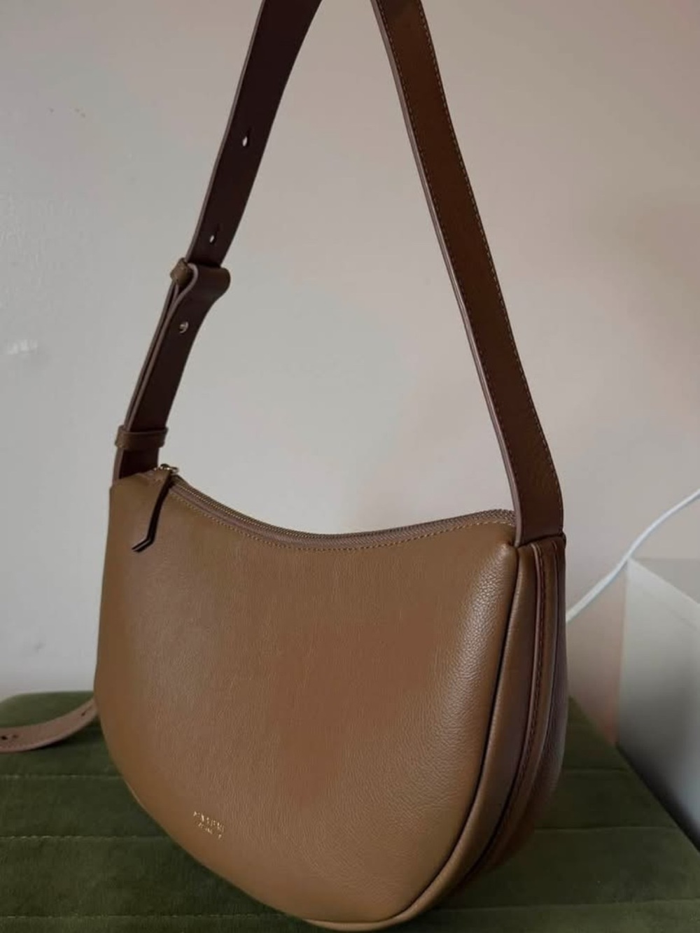 Mina Baie Leather Khloe in Teddy Color